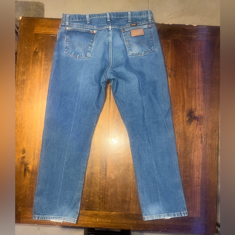 Wrangler 13mwz jeans - used, decent condition. Size: 36x30.